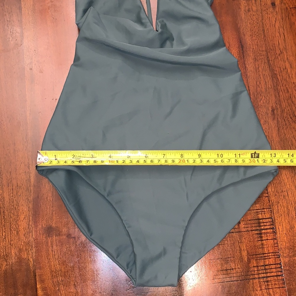MIKOH Swimwear Kata One Piece Size S - Picture 2 of 6